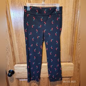 New York & Company Womens Stretch Capris with Cherry Design size S